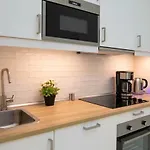 Lili Lovely Apartment